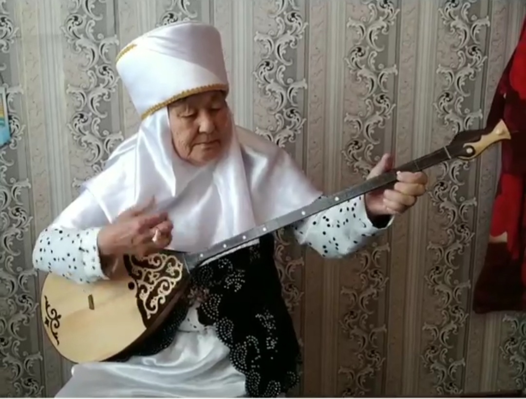 "Күй анасы - Дина"