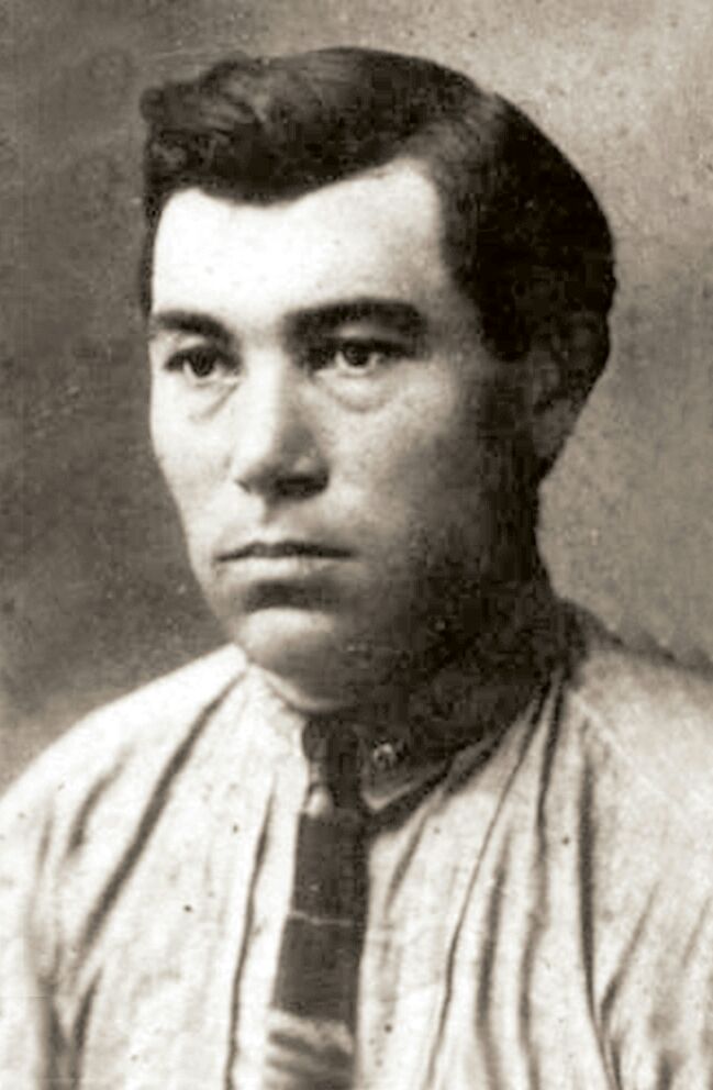 Халел Есенбаев